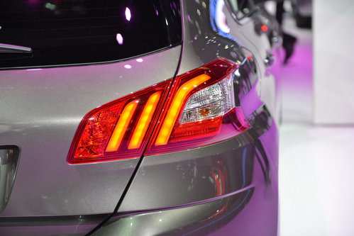 全新一代標(biāo)致308