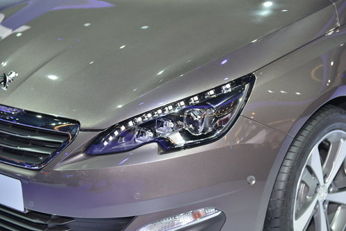 全新一代標(biāo)致308